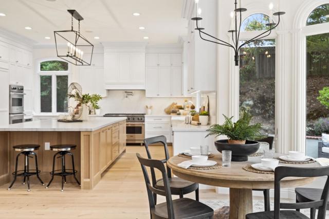 1535 Lakeview Drive, Hillsborough CA: https://media.crmls.org/mediaz/babe84f4-b743-4646-8a5e-3e232873ac5e.jpg