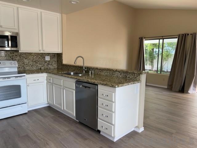 8809 Calle Perico St - photo 5