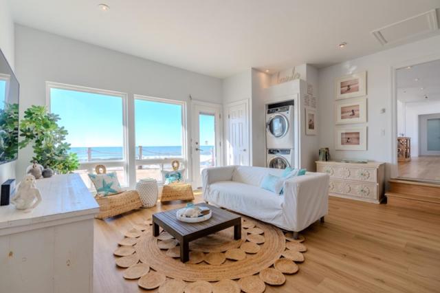 236 Shoreview Avenue, Pacifica CA: https://media.crmls.org/mediaz/babebee7-113c-4fbf-ab4e-f434cc61fc11.jpg