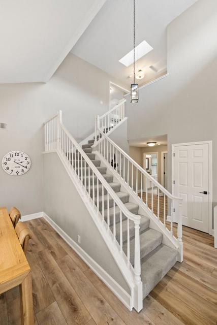 229 Marvilla Circle, Pacifica CA: https://media.crmls.org/mediaz/babfa617-67e8-468b-b197-457dfa779a70.jpg