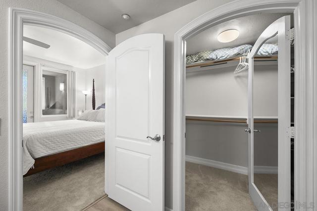 525 11th Avenue, San Diego CA: https://media.crmls.org/mediaz/babff994-0866-4751-b4f9-f427e28b3ef8.jpg