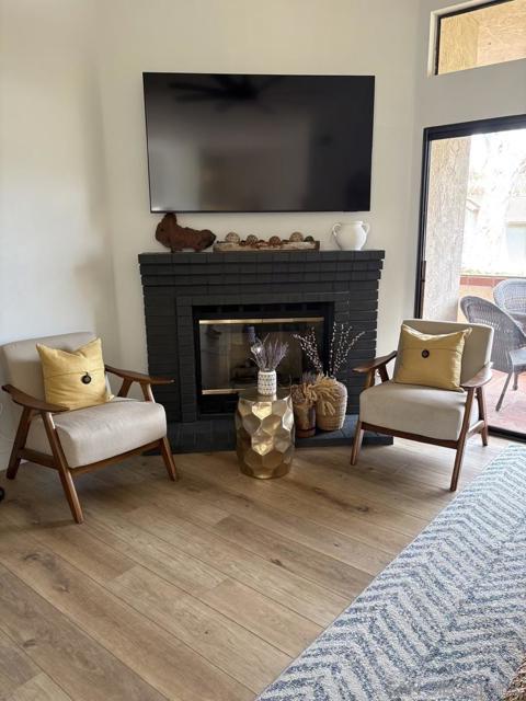 3514 Somerset Way, Carlsbad CA: https://media.crmls.org/mediaz/bac37bfc-11ca-4809-a7d0-24820f8f3ffb.jpg