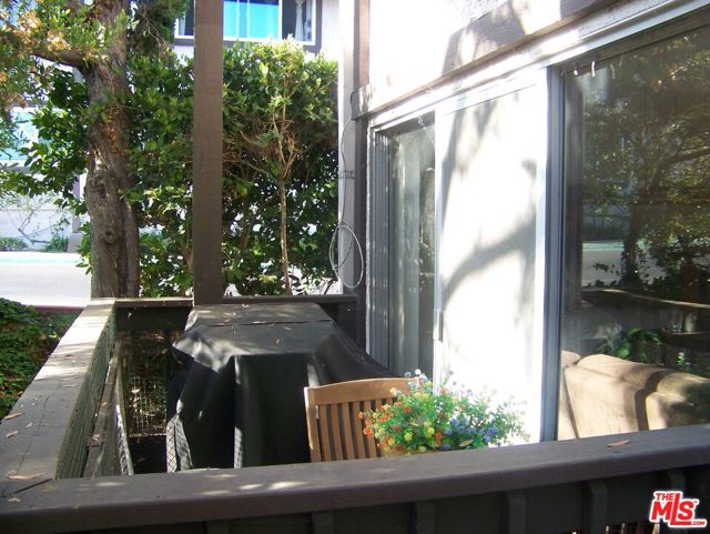 358 Miraleste Drive, San Pedro, California 90732, 2 Bedrooms Bedrooms, ,2 BathroomsBathrooms,Condominium,For Sale,Miraleste,24427561