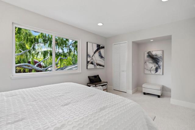 323 E Latimer Avenue, Campbell CA: https://media.crmls.org/mediaz/bac3be34-3f46-48ac-af95-0dcf34829cb5.jpg