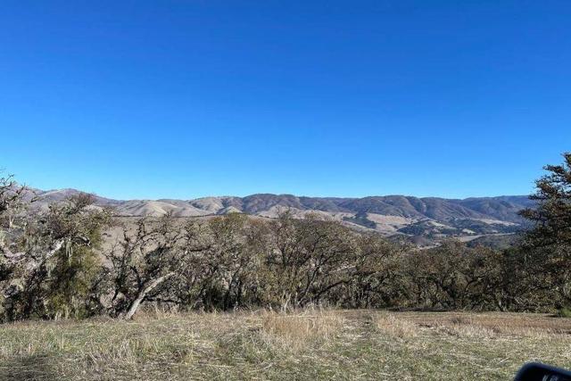17114 Cachagua Road, Carmel Valley CA: https://media.crmls.org/mediaz/bac3c62a-bb3b-41df-b33e-c861622cf793.jpg