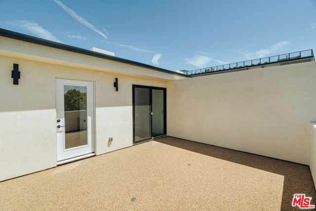 1343 S Ogden Drive, Los Angeles CA: https://media.crmls.org/mediaz/bac47e9e-f487-4406-9f38-0ac7cc6349ba.jpg