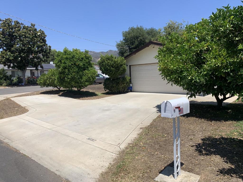 3032 Laurashawn Ln
