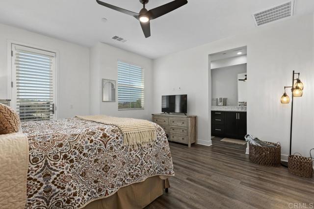 Image 25 of 61 For 3143 Asto Place