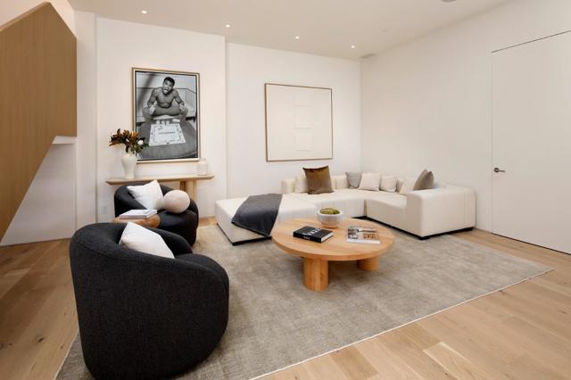 1480 Bryant Street, Palo Alto CA: https://media.crmls.org/mediaz/bac68877-a29f-4fb0-9178-2e329465c40a.jpg