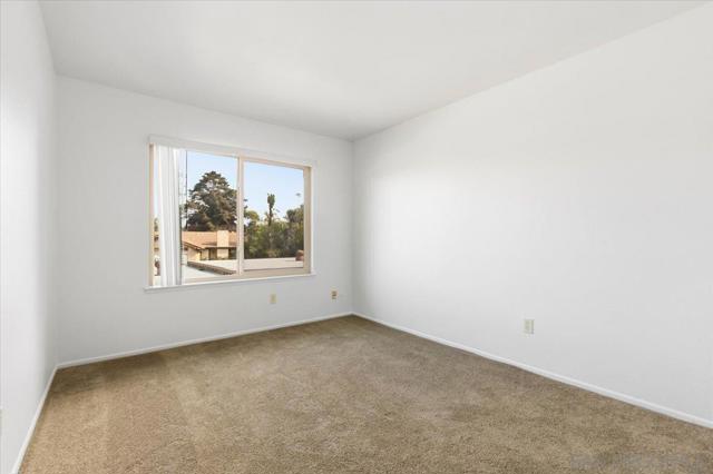 1444 Eagle Peak Ct., Chula Vista CA: https://media.crmls.org/mediaz/bac84d16-d9d8-44a5-b642-280a50c62e64.jpg