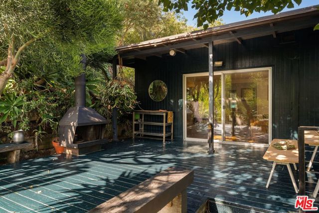 3130 Isabel, Los Angeles CA: https://media.crmls.org/mediaz/bac8553c-1f5b-4617-aea2-fedbe47a3af0.jpg