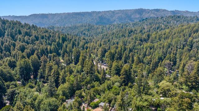 230 Riverview, Boulder Creek CA: https://media.crmls.org/mediaz/bac8c8fc-9d61-4409-a6c6-4483a62fe636.jpg