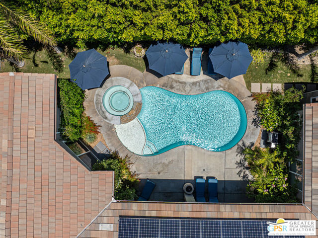2160 N Hermosa Drive, Palm Springs CA: https://media.crmls.org/mediaz/bac9c278-6fd0-4f36-8a91-27f58b9de447.jpg