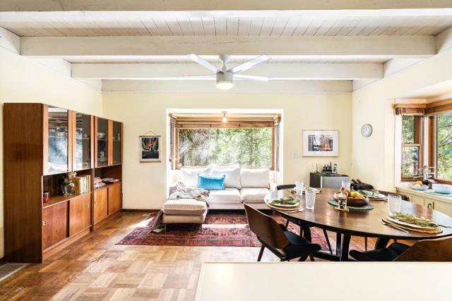 21791 Highway 49, Downieville CA: https://media.crmls.org/mediaz/bac9d722-6b9c-4320-bf1a-d6bfbfda2516.jpg