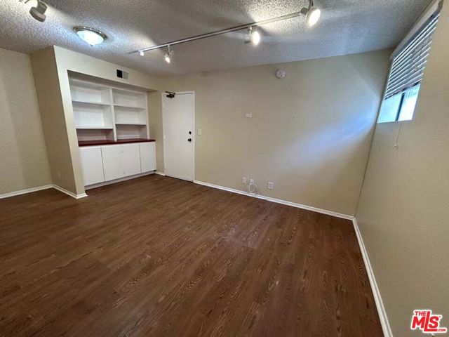 21820 Marylee Street, 234 photo 48