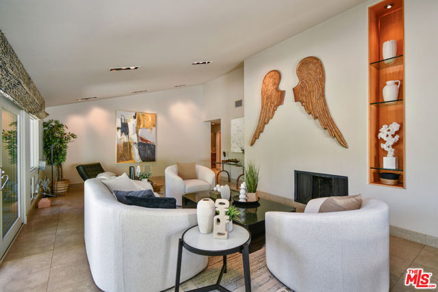 Drew Fenton | 25700 Mulholland Highway Calabasas CA | MLS: 7341247