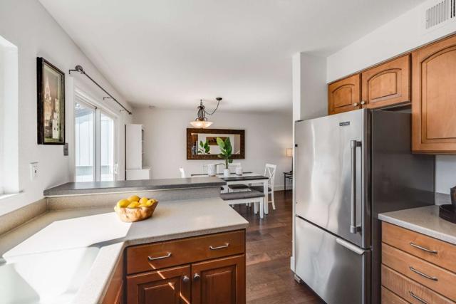 159 Centre Street, Mountain View CA: https://media.crmls.org/mediaz/bacad165-3007-4ad5-bf25-944fb3b042de.jpg