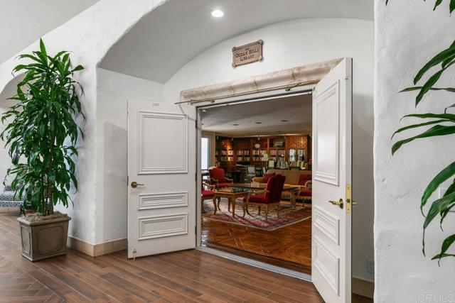 4964 Poseidon Way, Oceanside CA: https://media.crmls.org/mediaz/bacaf28c-2231-471d-ba8a-74a04c807c83.jpg