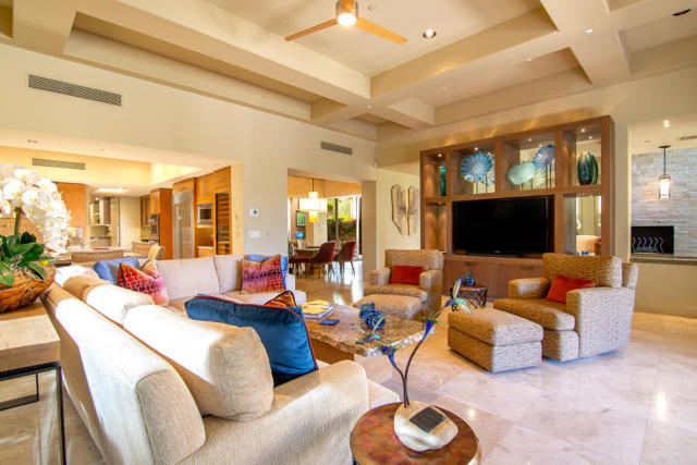 630 N Cahuilla Road, Palm Springs CA: https://media.crmls.org/mediaz/bacb7b90-f7e1-4beb-96d1-aa884856335d.jpg