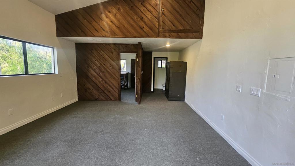 MLS #250028767SD img 70