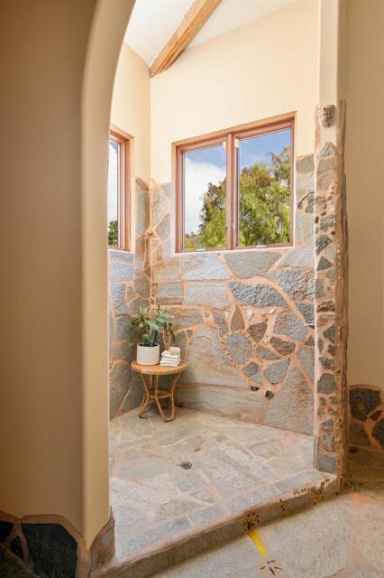 Detail Gallery Image 13 of 32 For 3696 Alta Loma Dr, Jamul,  CA 91935 - 3 Beds | 2 Baths