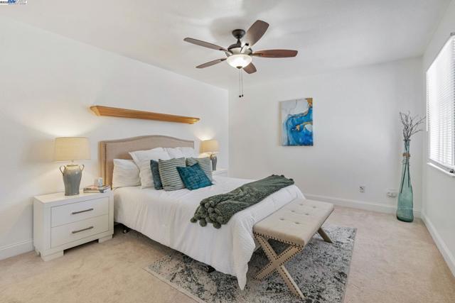 Image 32 of 60 For 5065 Carbondale Way