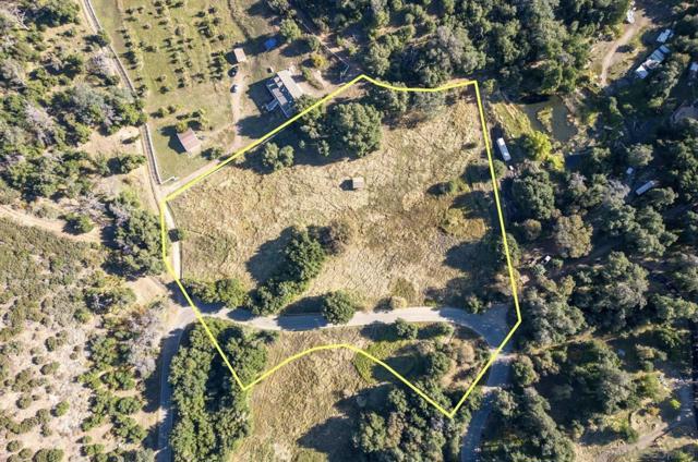 5750 Forest Meadows, Julian CA: https://media.crmls.org/mediaz/bacc41f3-fbcd-4d93-89cb-102ad8b51bde.jpg