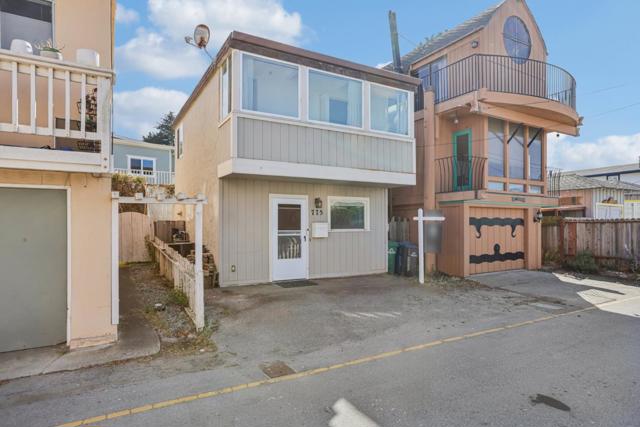 775 Mermaid Avenue, Pacific Grove CA: https://media.crmls.org/mediaz/baccc729-8e85-4251-ab96-9e13080bf16d.jpg