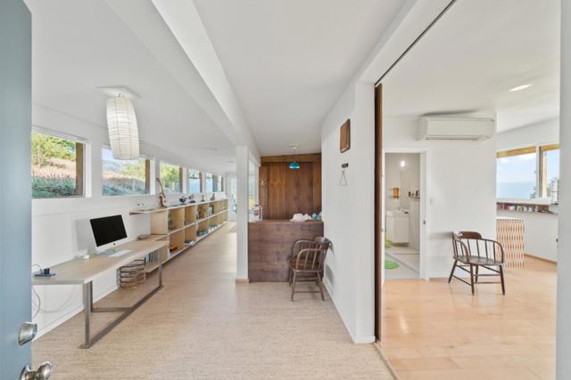 9265 Sycamore Canyon Road, Big Sur CA: https://media.crmls.org/mediaz/bacf4852-182a-44d2-8463-089484f4bb3b.jpg