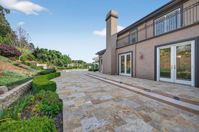 9540 Via Del Oro, Gilroy CA: https://media.crmls.org/mediaz/bad0aa6a-2c93-4899-b645-5bccda63e479.jpg