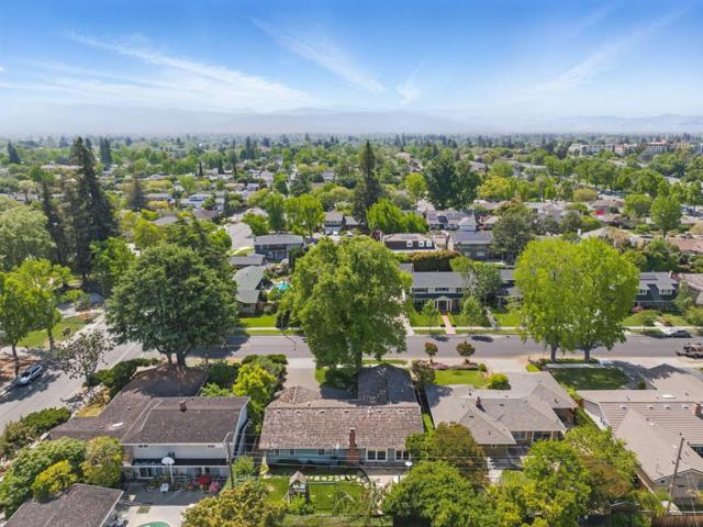 1142 S Genevieve Lane, San Jose CA: https://media.crmls.org/mediaz/bad162a1-c945-4fc7-8d75-9439b41a68e3.jpg