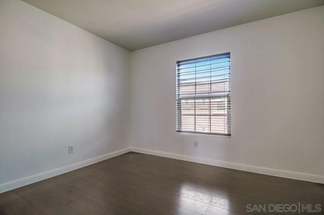 2305 Wisteria Way, National City CA: https://media.crmls.org/mediaz/bad1cdd8-b7a1-40eb-9b37-2b28be10901b.jpg