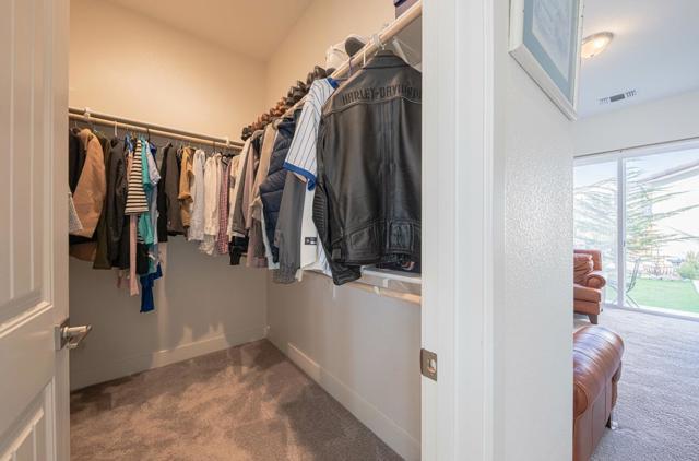 477 Marina Heights Drive, Marina CA: https://media.crmls.org/mediaz/bad57f9f-ed9d-4bbd-a064-211e646a78d9.jpg