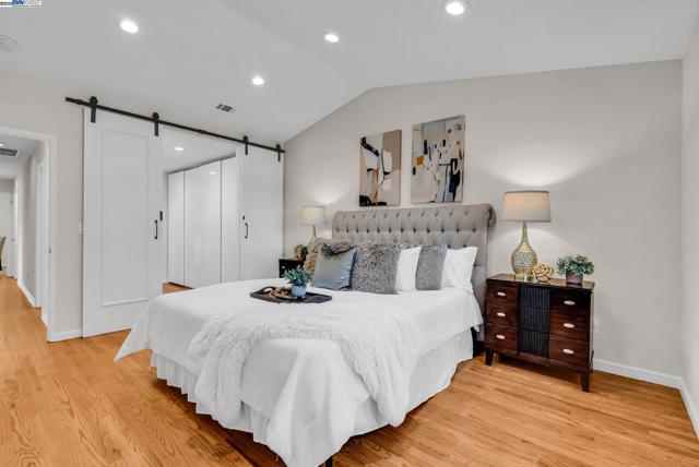 39478 Zacate Ave, Fremont CA: https://media.crmls.org/mediaz/bad5b3ea-e096-4ff4-8414-075c8dfc980d.jpg