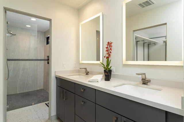 Image 40 of 53 For 402 Orchid Tree Lane