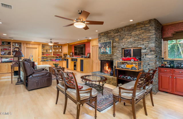 Detail Gallery Image 8 of 42 For 4409 Encinas Dr, La Canada Flintridge,  CA 91011 - 5 Beds | 4 Baths