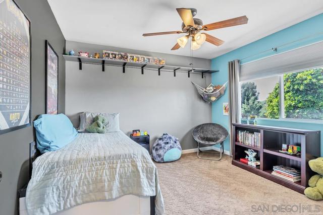1817 Sunny Slope Terrace, Escondido CA: https://media.crmls.org/mediaz/bad81805-e4c4-4eca-b692-8ed773446380.jpg