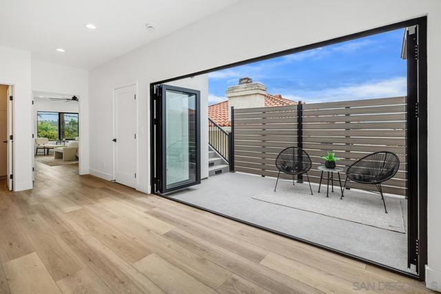 1826 Galveston St, San Diego CA: https://media.crmls.org/mediaz/bad87b45-0097-4f60-8f23-790897c1465f.jpg