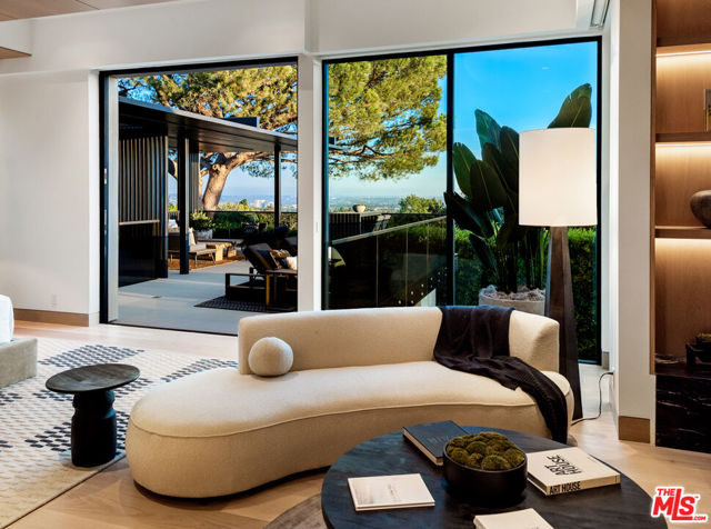 Drew Fenton | 1600 Casale Road Pacific Palisades CA | MLS: 7196118