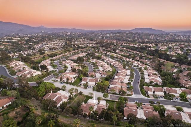 Image 42 of 51 For 17922 Avenida Cordillera  258