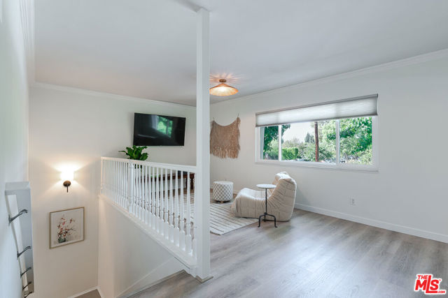 5056 Greenbush Avenue, Sherman Oaks CA: https://media.crmls.org/mediaz/badb953e-1c84-4395-a72e-e7e066097630.jpg