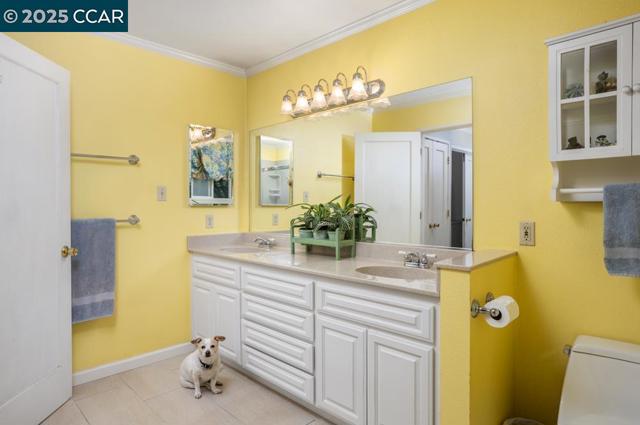 506 Shelly Dr, Pleasant Hill CA: https://media.crmls.org/mediaz/badd896e-dfd5-43ee-b906-22b7c4aa790b.jpg