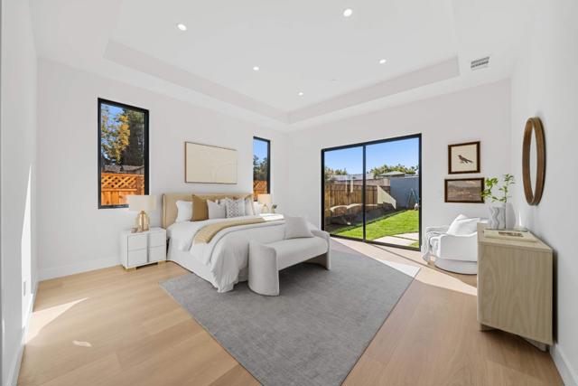 89 Centre Street, Mountain View CA: https://media.crmls.org/mediaz/baddbdfe-2c67-46bd-a881-ec2d0033f4b6.jpg