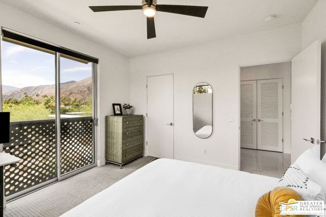 173 The riv, Palm Springs CA: https://media.crmls.org/mediaz/badebe22-ad89-47a9-8dd4-a57a0e30660f.jpg