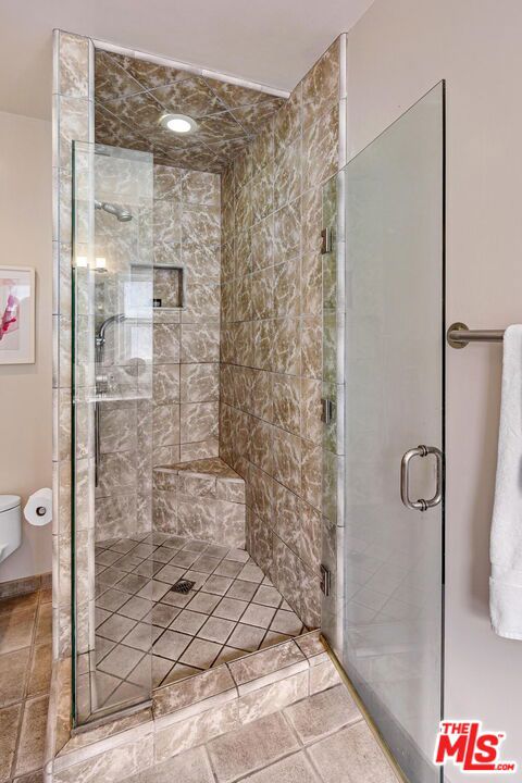 10614 Le Conte Avenue, Los Angeles CA: https://media.crmls.org/mediaz/badfd11a-49dc-4311-8377-f1de68fadfd1.jpg