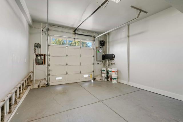 42 Farragut, San Francisco CA: https://media.crmls.org/mediaz/bae076d4-4344-4120-be3d-afe3487c9aa5.jpg