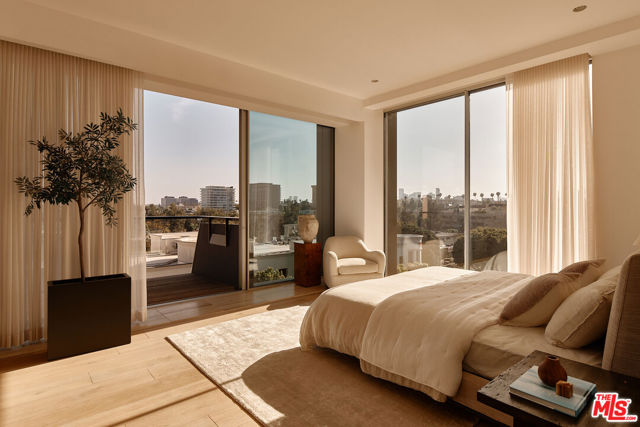 8899 Beverly Boulevard, 7C photo 6