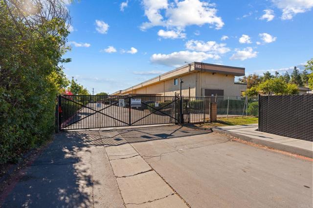 Detail Gallery Image 21 of 28 For 745 E Bradley Ave #33,  El Cajon,  CA 92021 - 2 Beds | 1 Baths