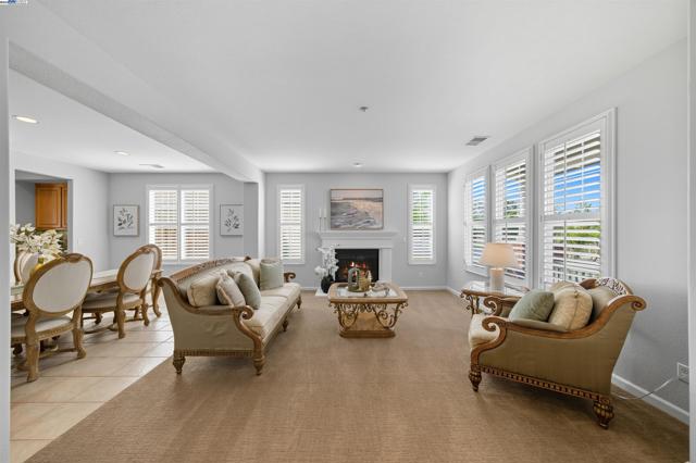 3080 Bresso Dr, Livermore CA: https://media.crmls.org/mediaz/bae1c9b2-8898-4d76-a23e-9827d7675a16.jpg