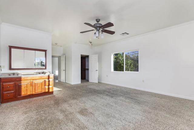 10546 VALLE VISTA RD, Lakeside CA: https://media.crmls.org/mediaz/bae2389b-d54e-47f9-be7f-e56c72b2518d.jpg